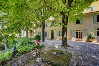 maison 25 Pièces en vente sur AIX EN PROVENCE (13100)