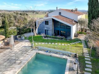 maison 7 Pièces en vente sur VENTABREN (13122)