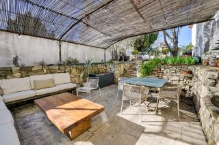maison 7 Pièces en vente sur VENTABREN (13122)
