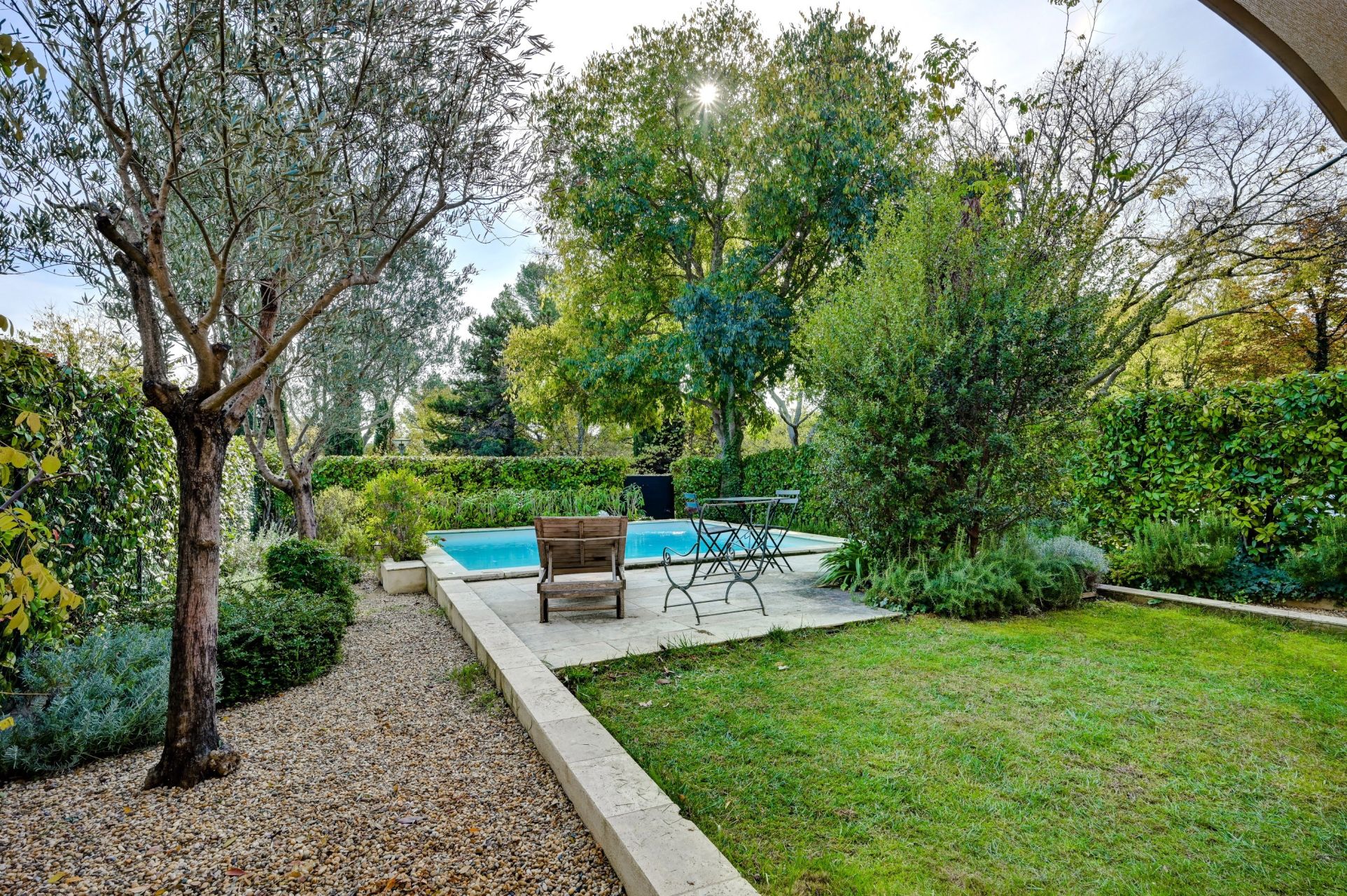 house 5 Rooms for sale on LE THOLONET (13100)