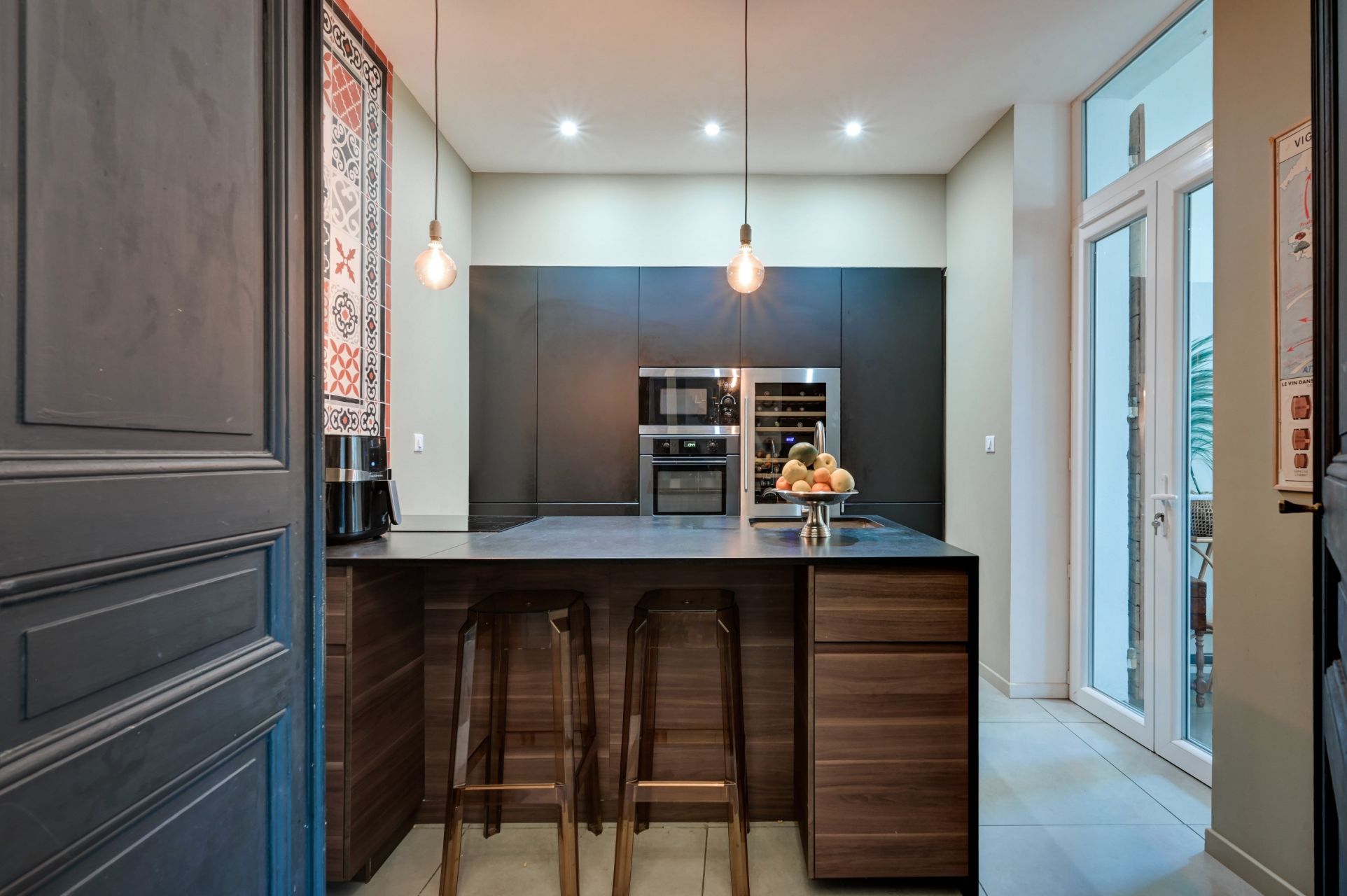 house 6 Rooms for sale on SALON DE PROVENCE (13300)