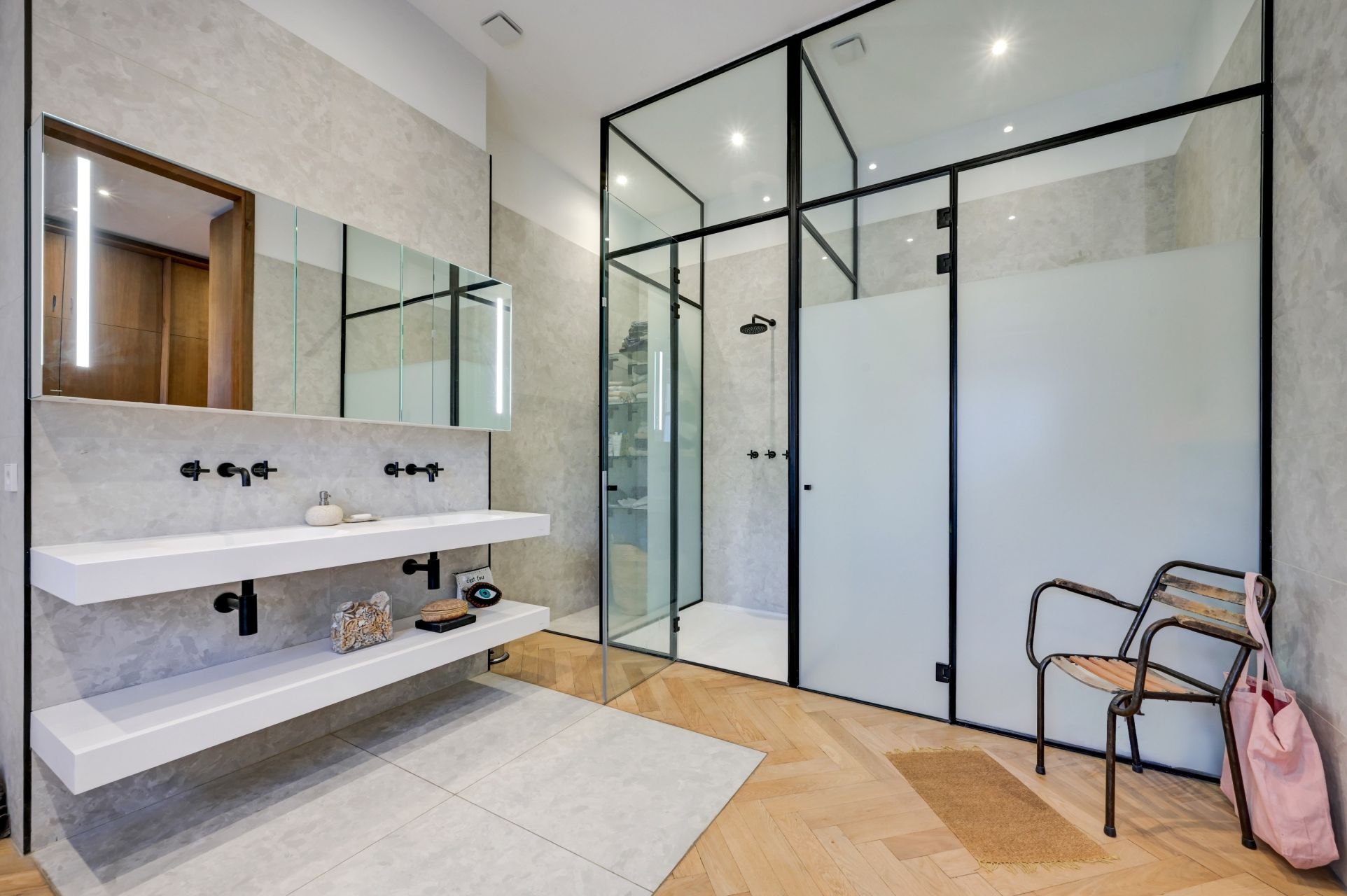 hôtel particulier 14 Pièces en vente sur AIX EN PROVENCE (13100)