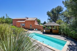 maison 6 Pièces en vente sur VELAUX (13880)