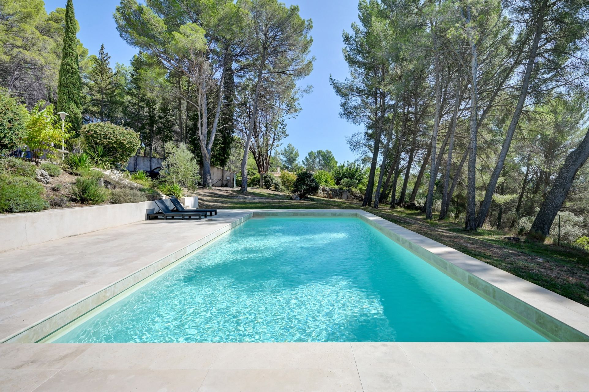 maison 6 Pièces en vente sur EGUILLES (13510)