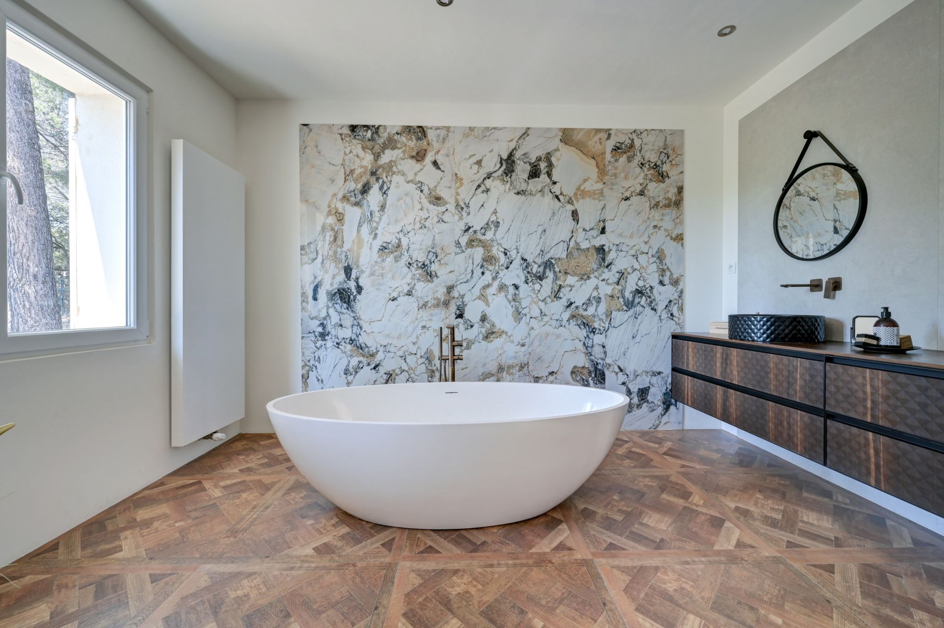 maison 6 Pièces en vente sur EGUILLES (13510)