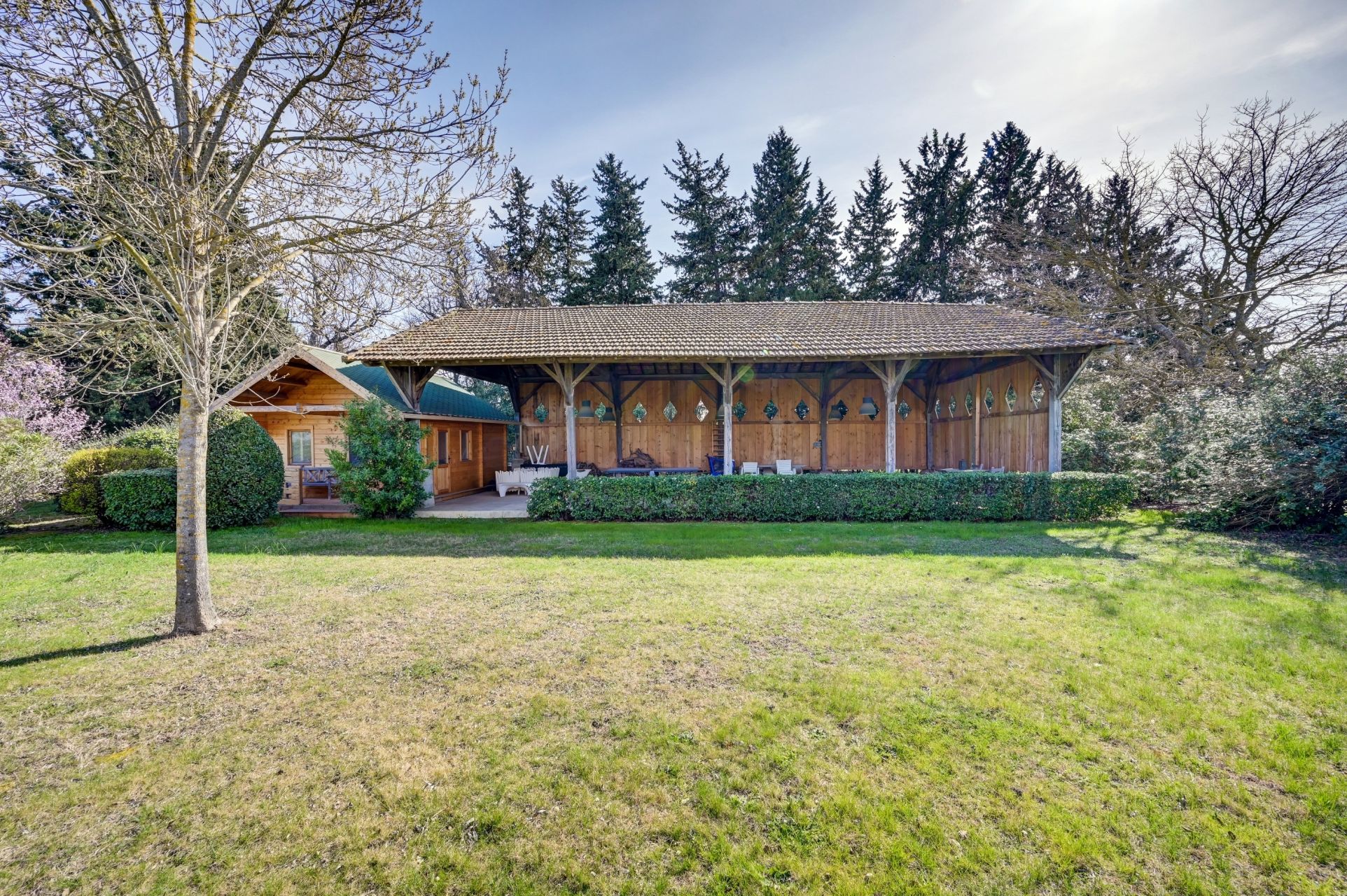 maison 20 Pièces en vente sur AIX EN PROVENCE (13100)