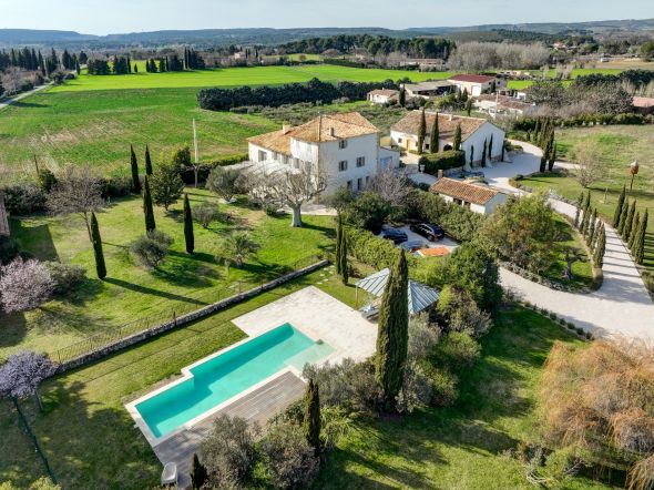 Vente Maison Aix-en-Provence 20&nbsp;Pièces 640&nbsp;m²