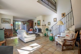 maison 10 Pièces en vente sur FUVEAU (13710)