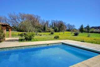 house 5 Rooms for sale on AIX EN PROVENCE (13100)