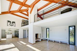 house 5 Rooms for sale on AIX EN PROVENCE (13100)