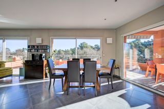 house 7 Rooms for sale on AIX EN PROVENCE (13100)