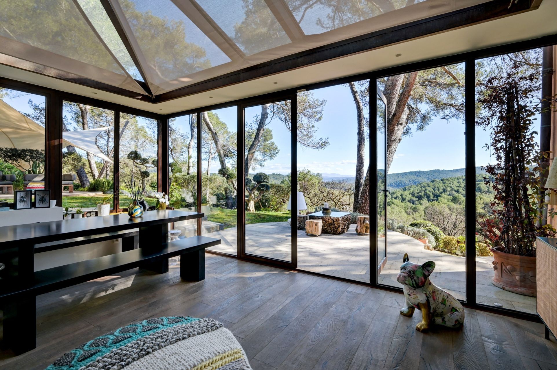 house 10 Rooms for sale on AIX EN PROVENCE (13100)