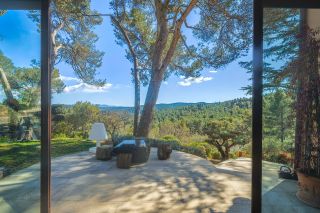 house 10 Rooms for sale on AIX EN PROVENCE (13100)