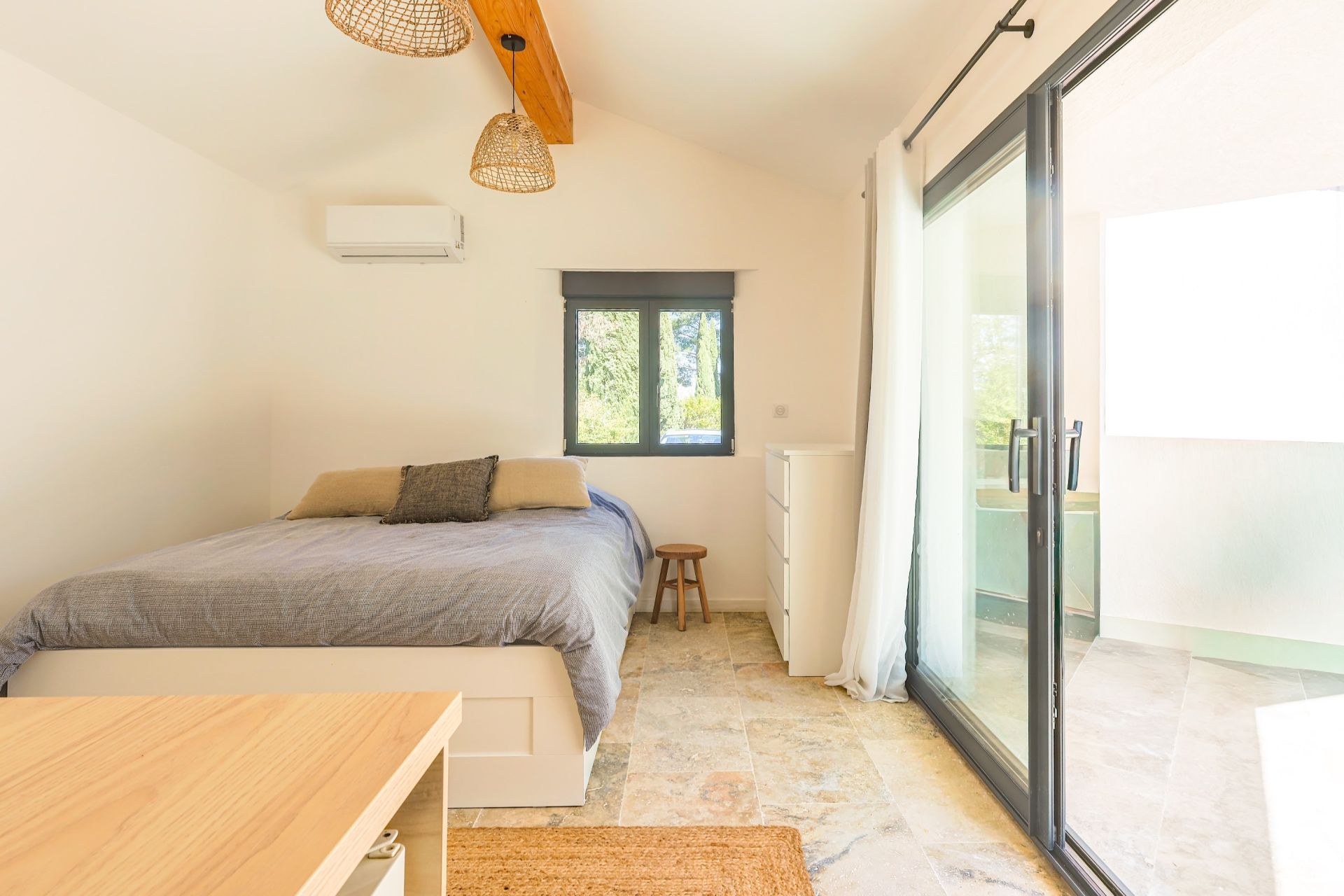 house 7 Rooms for sale on PUYRICARD (13540)