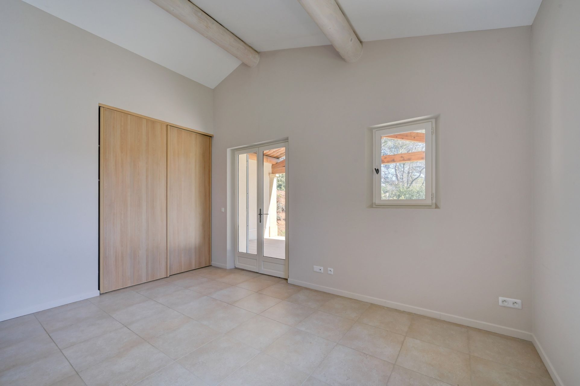 house 6 Rooms for rent on AIX EN PROVENCE (13090)