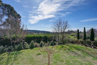 house 6 Rooms for rent on AIX EN PROVENCE (13090)