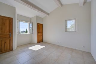 house 6 Rooms for rent on AIX EN PROVENCE (13090)