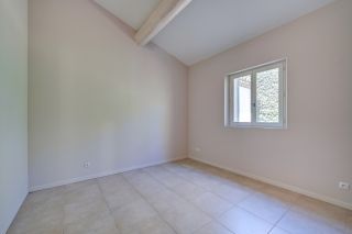 house 6 Rooms for rent on AIX EN PROVENCE (13090)