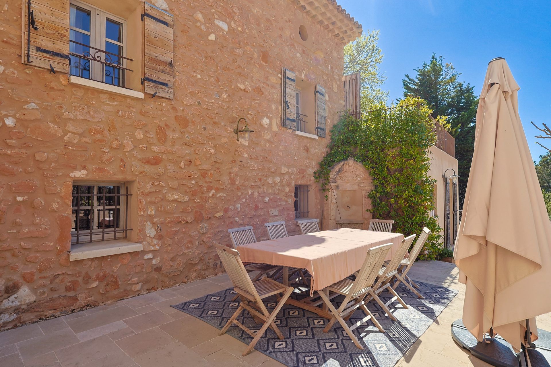 maison 9 Pièces en vente sur AIX EN PROVENCE (13100)