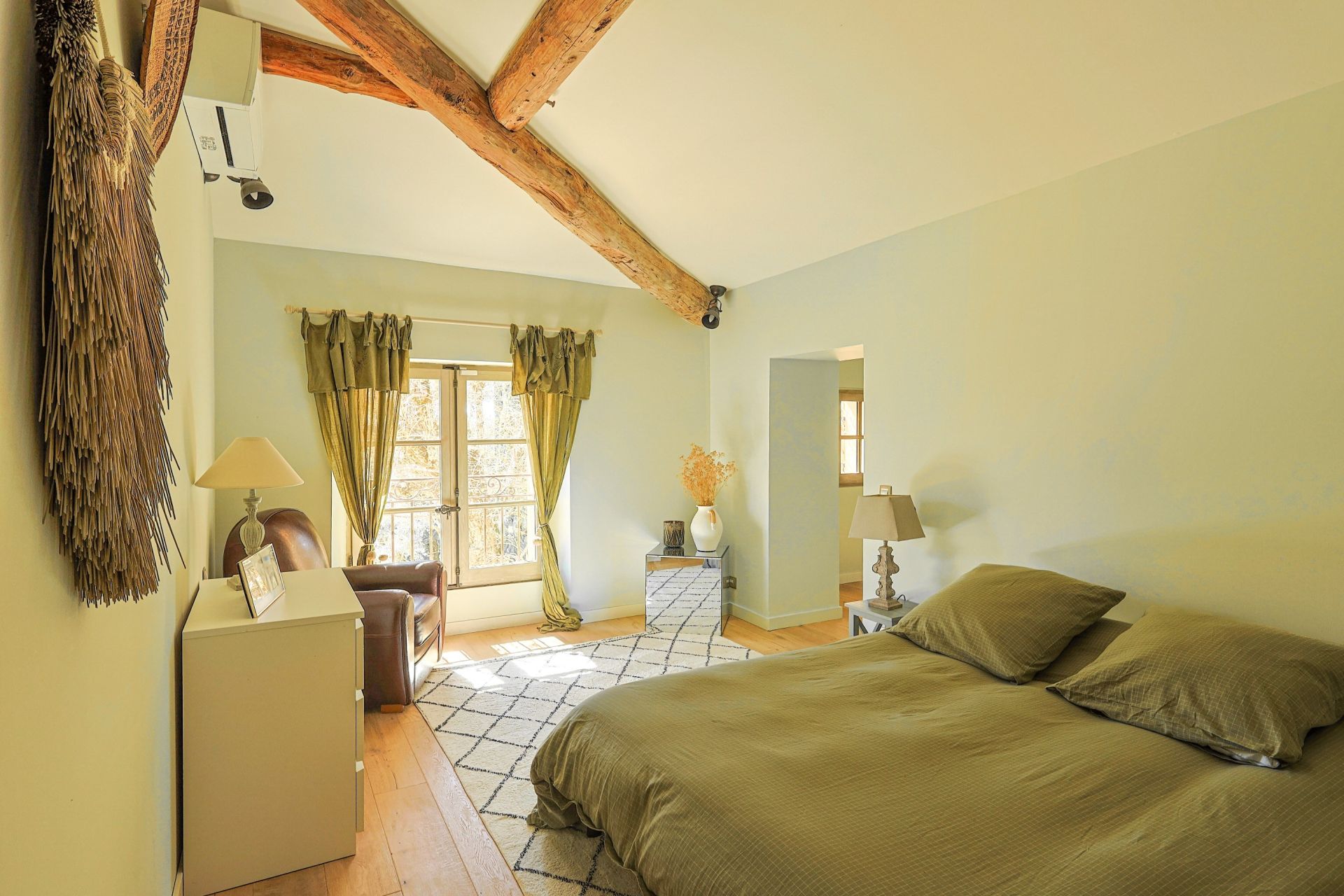 maison 9 Pièces en vente sur AIX EN PROVENCE (13100)