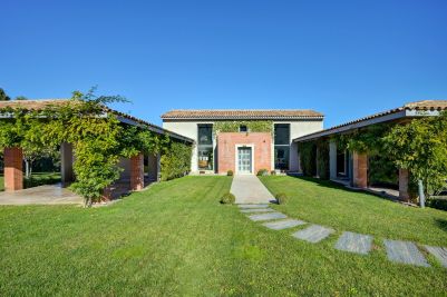 Vente Maison Bouc-Bel-Air 8&nbsp;Pièces 460&nbsp;m²