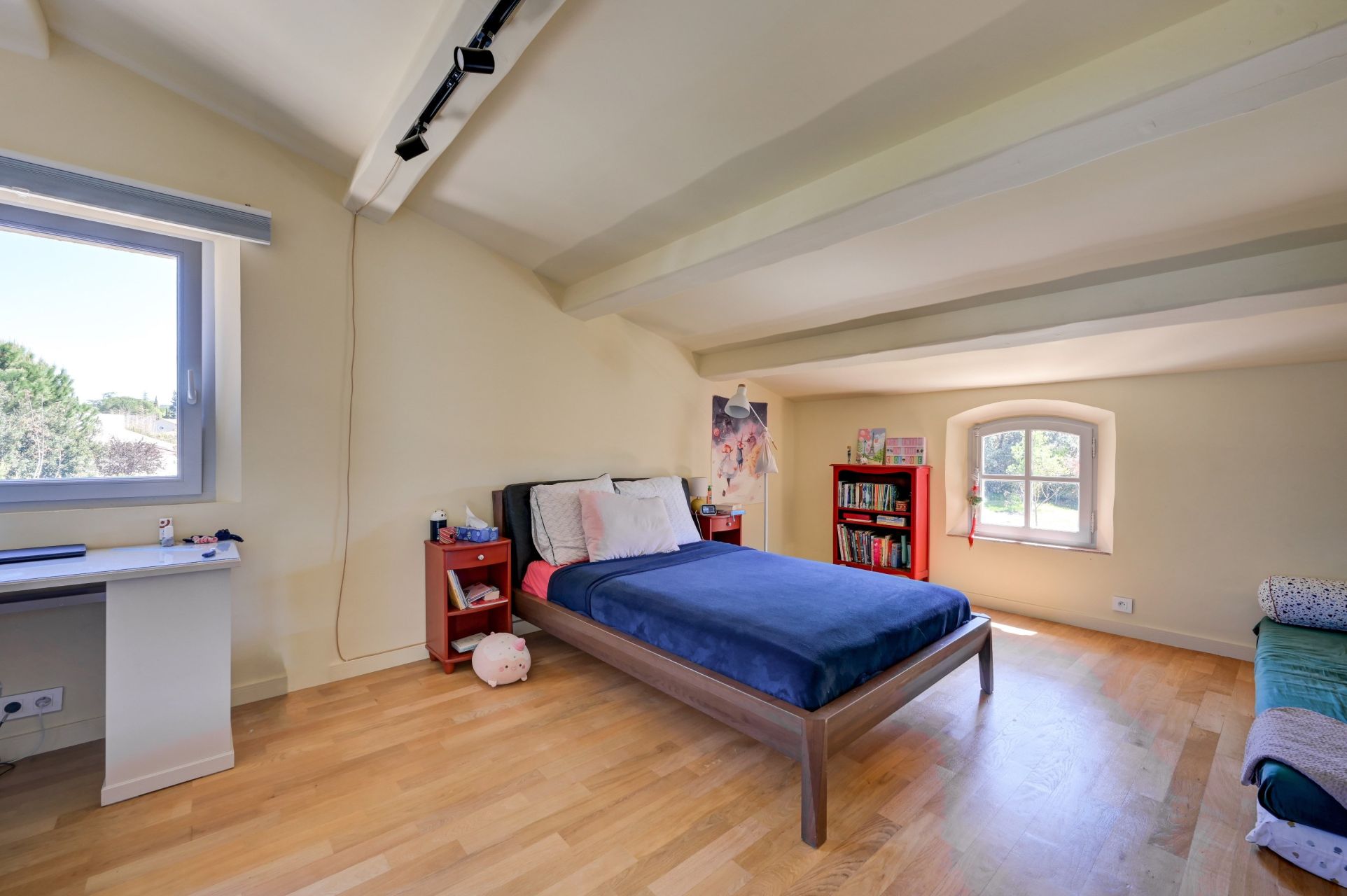 maison 7 Pièces en vente sur LUYNES (13080)