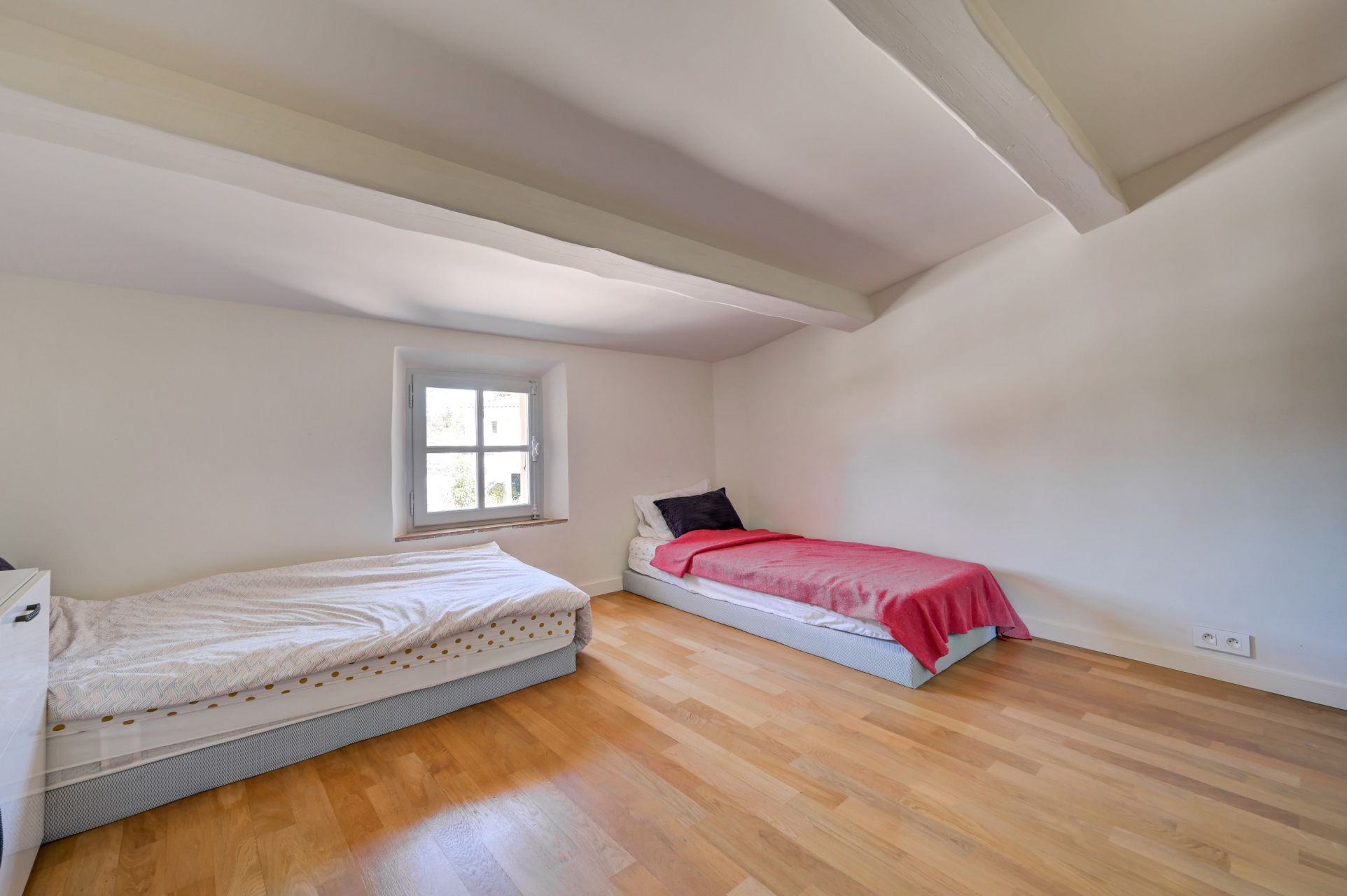 maison 7 Pièces en vente sur AIX EN PROVENCE (13100)