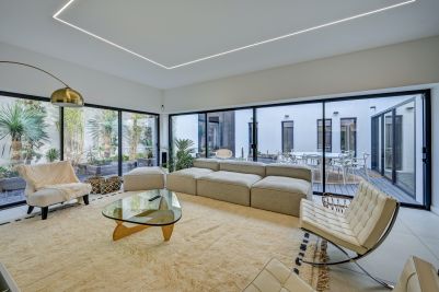 Sale House Aix-en-Provence 6&nbsp;Rooms 225&nbsp;m²