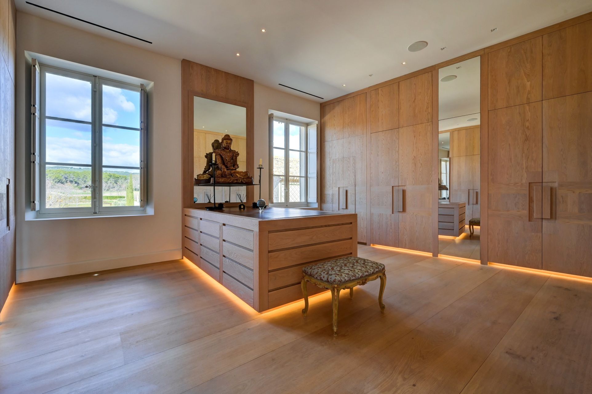 propriété 20 Pièces en location saisonnière sur AIX EN PROVENCE (13100)