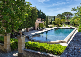 propriété 20 Pièces en location saisonnière sur AIX EN PROVENCE (13100)