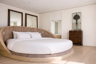 propriété 20 Pièces en location saisonnière sur LAMBESC (13410)