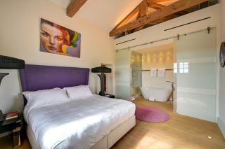 propriété 20 Pièces en location saisonnière sur LAMBESC (13410)