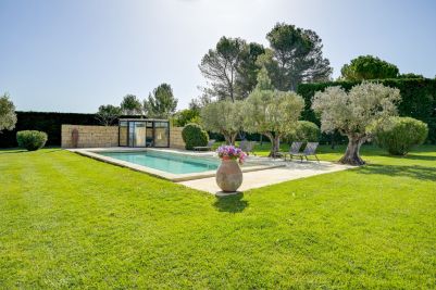 Sale House Aix-en-Provence 8&nbsp;Rooms 520&nbsp;m²