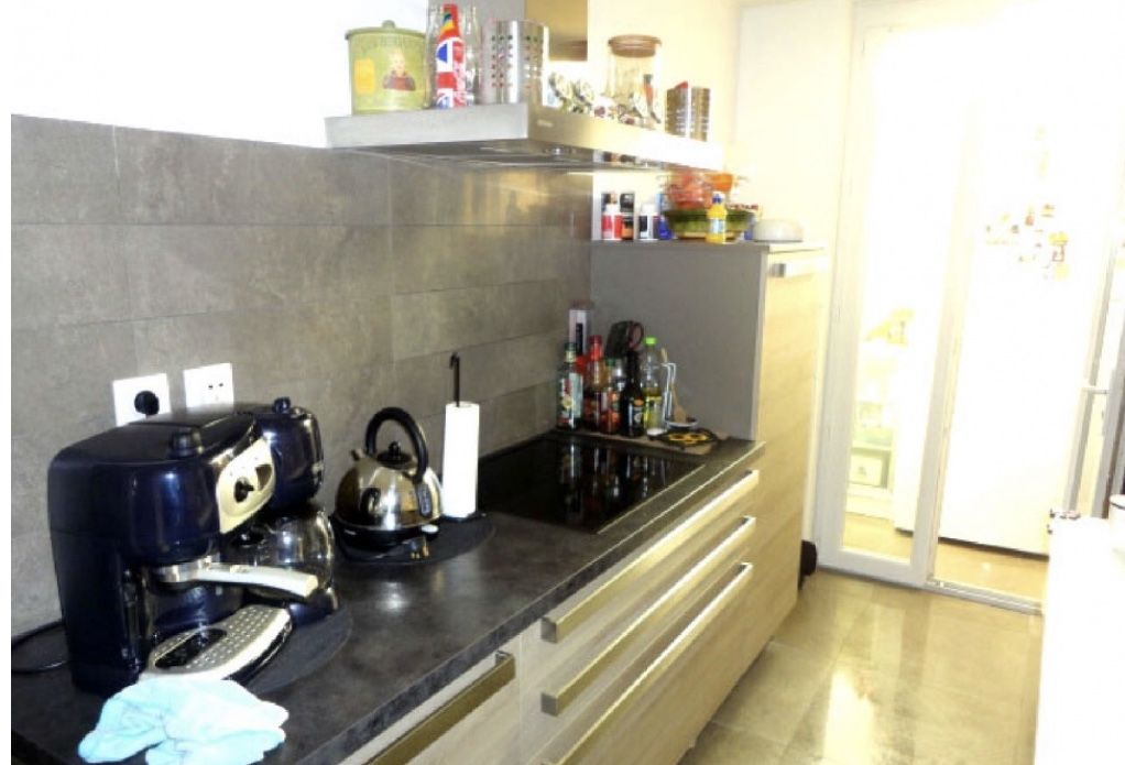 apartment 4 Rooms for rent on AIX EN PROVENCE (13100)