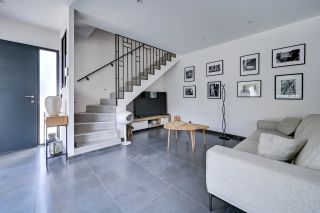 house 5 Rooms for sale on CALAS (13480)