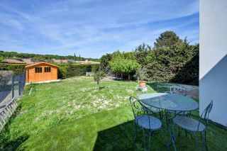 house 5 Rooms for sale on CALAS (13480)