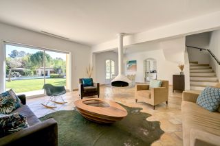 house 8 Rooms for sale on AIX EN PROVENCE (13100)