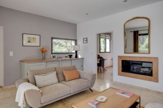 house 8 Rooms for sale on AIX EN PROVENCE (13100)