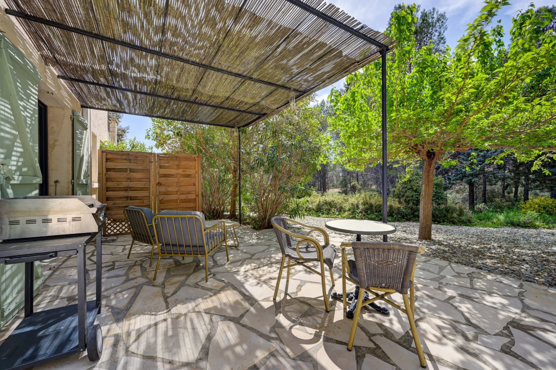 maison 10 Pièces en vente sur VENELLES (13770)
