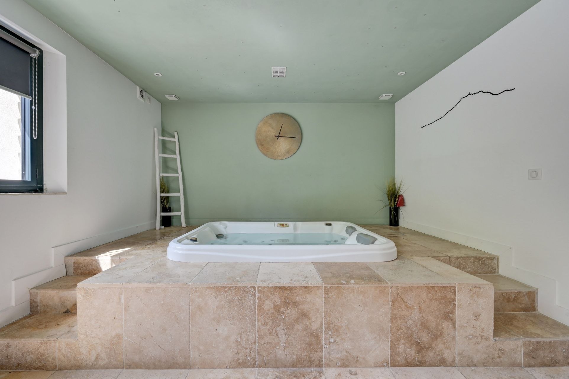maison 10 Pièces en vente sur VENELLES (13770)