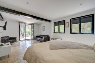 maison 10 Pièces en vente sur VENELLES (13770)