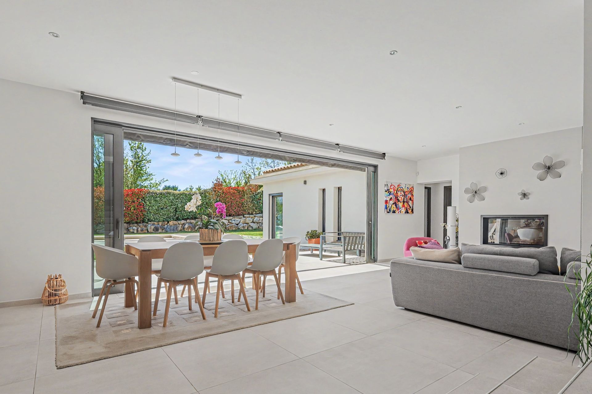 maison 5 Pièces en vente sur PEYNIER (13790)
