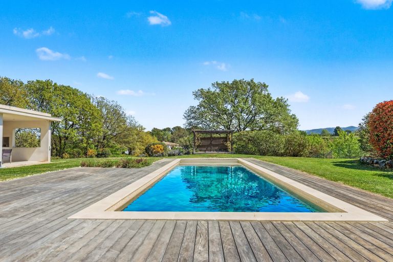 maison 5 Pièces en vente sur PEYNIER (13790)