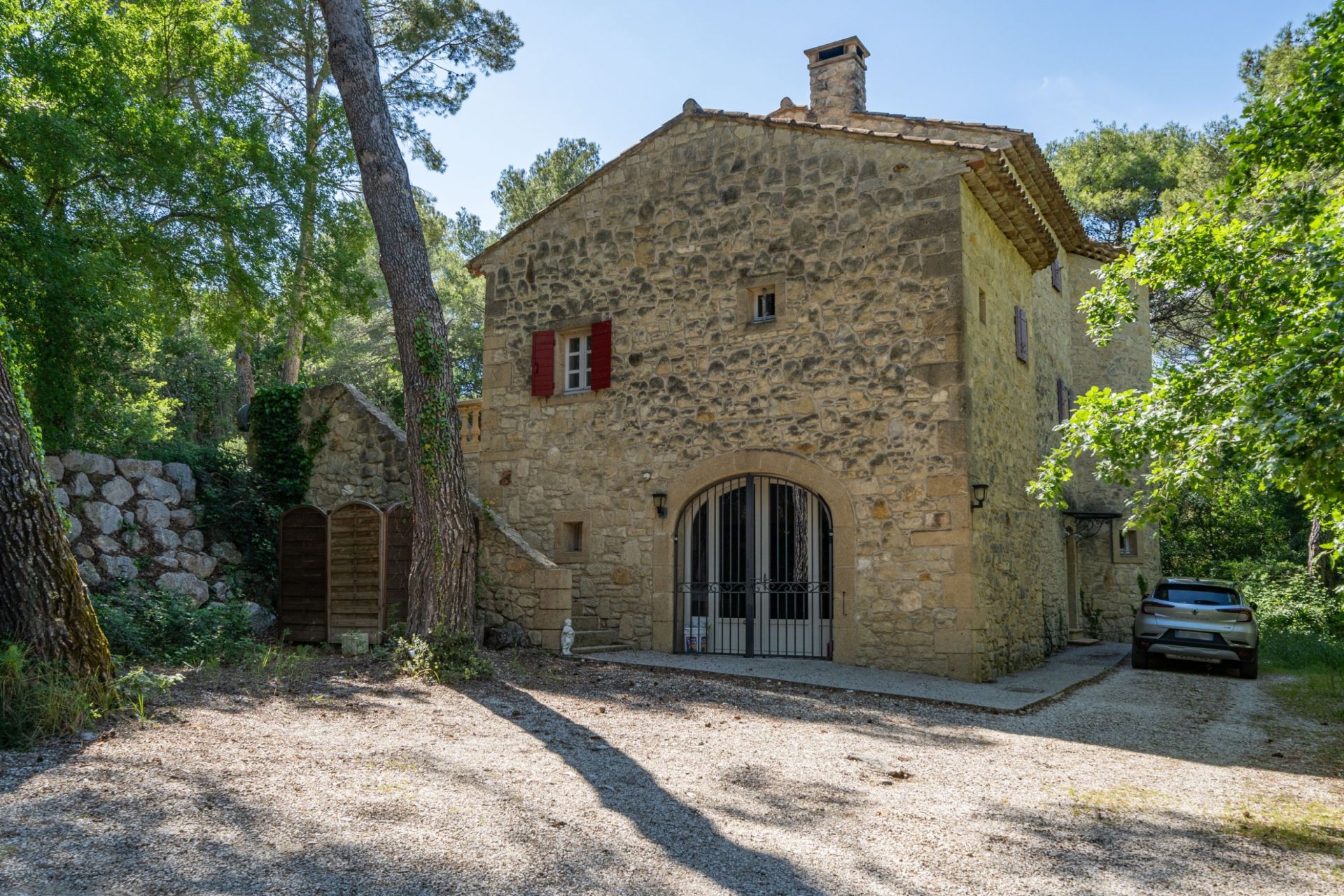 maison 8 Pièces en vente sur AIX EN PROVENCE (13100)