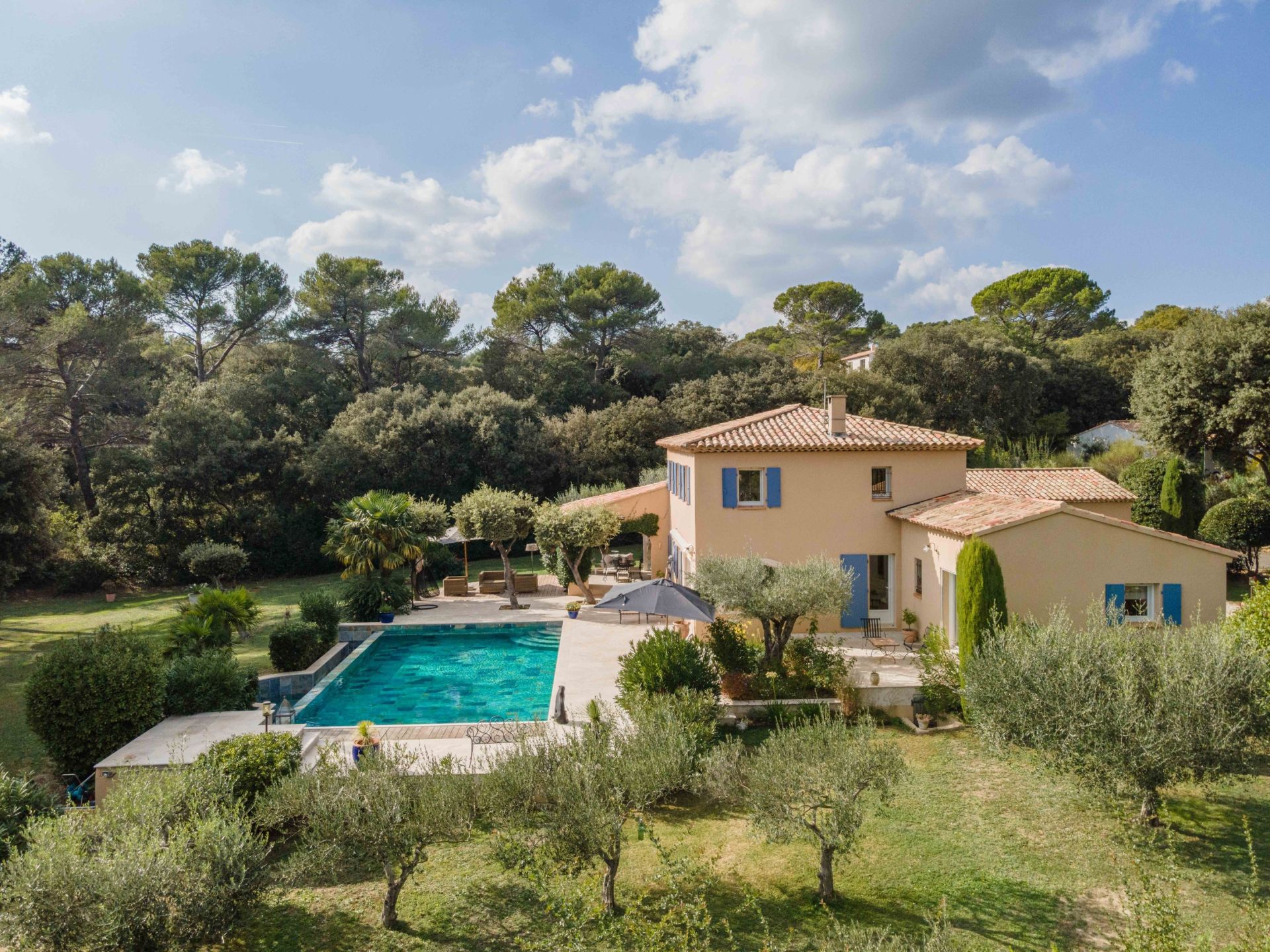 maison 7 Pièces en vente sur ST MARC JAUMEGARDE (13100)