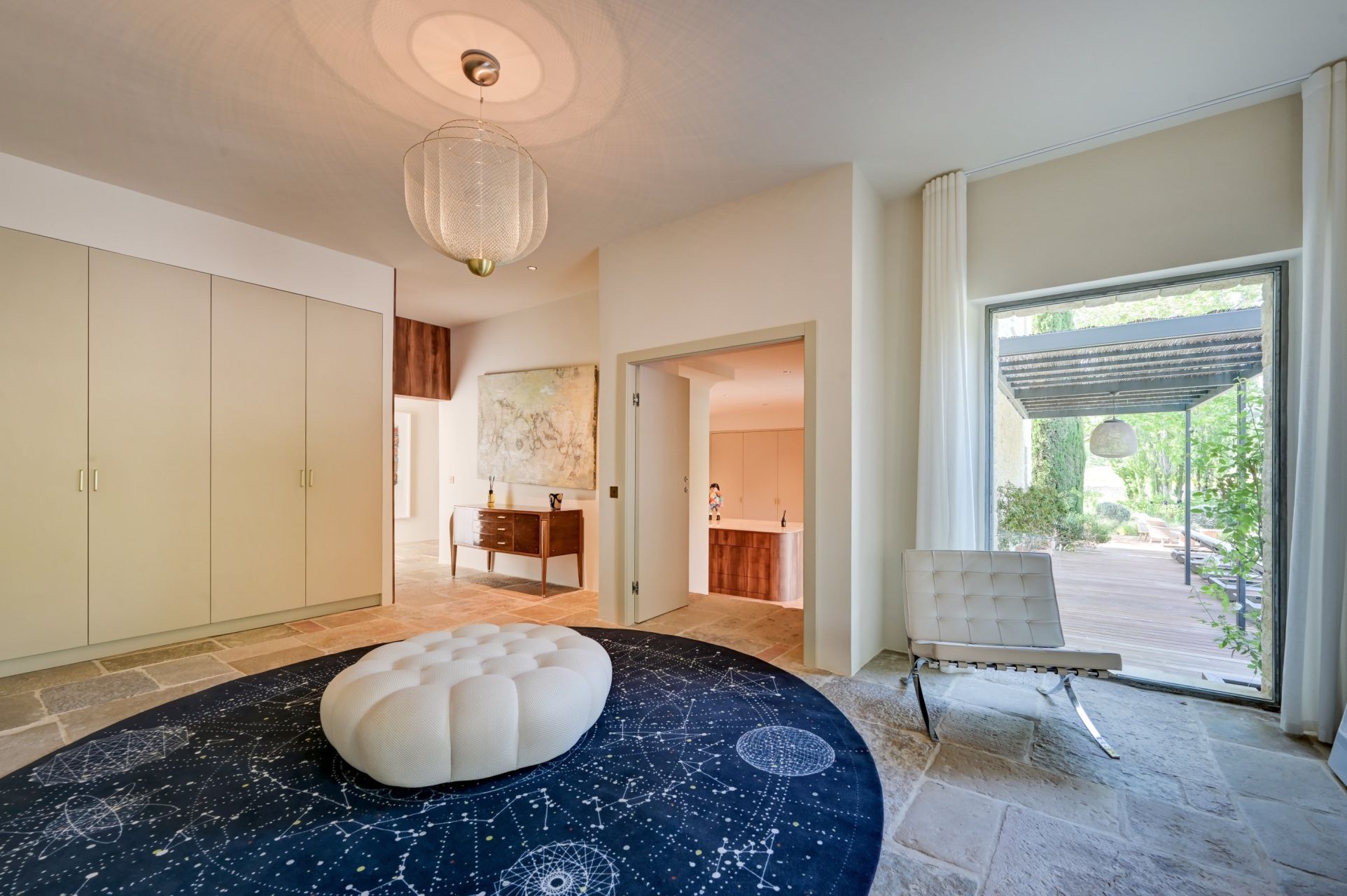 house 15 Rooms for sale on MEYRARGUES (13650)