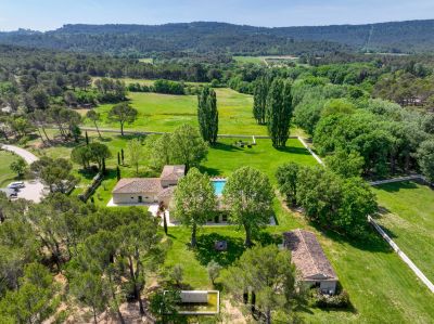 Sale House Meyrargues 15&nbsp;Rooms 520&nbsp;m²
