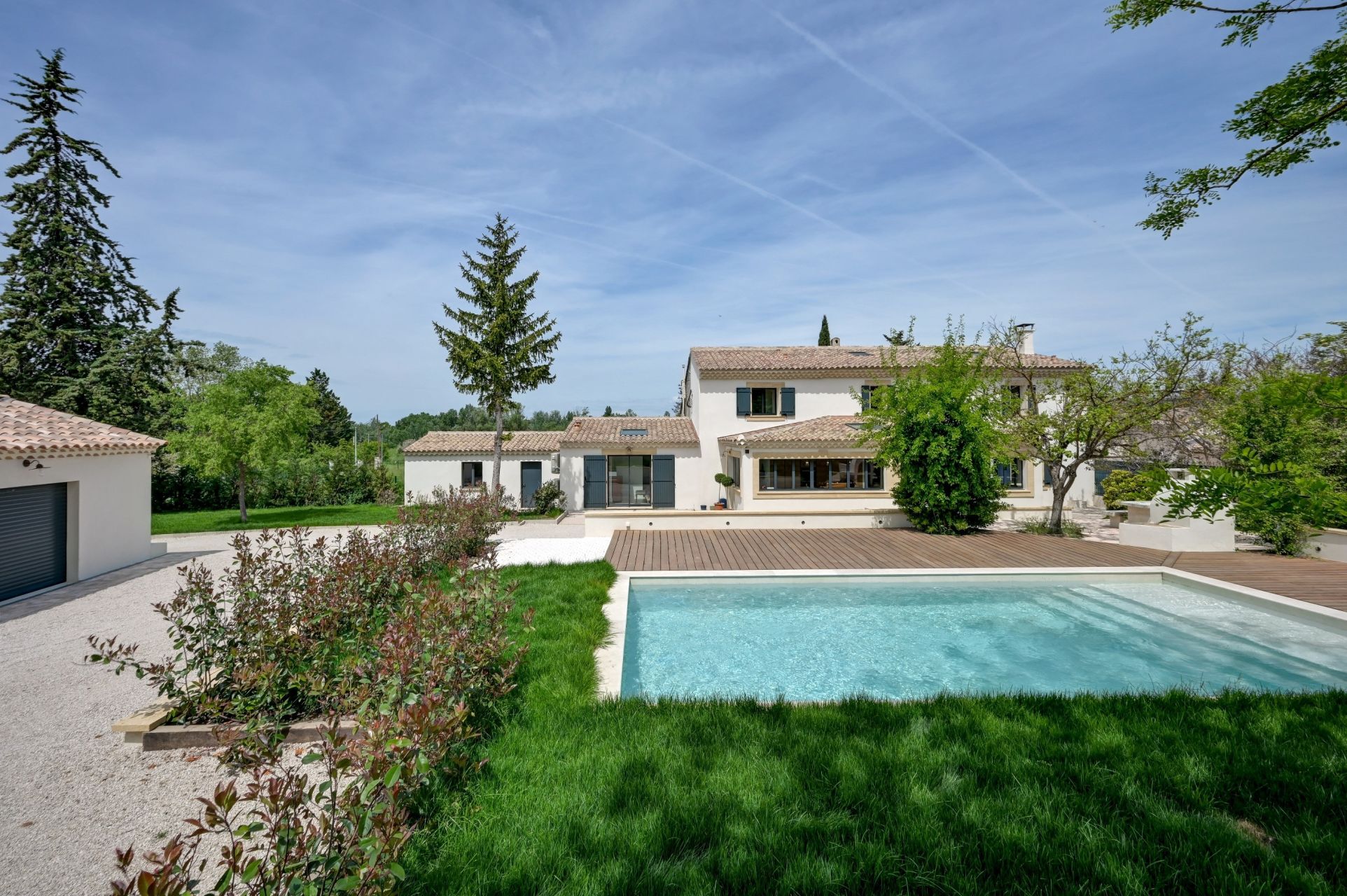 house 5 Rooms for sale on AIX EN PROVENCE (13100)