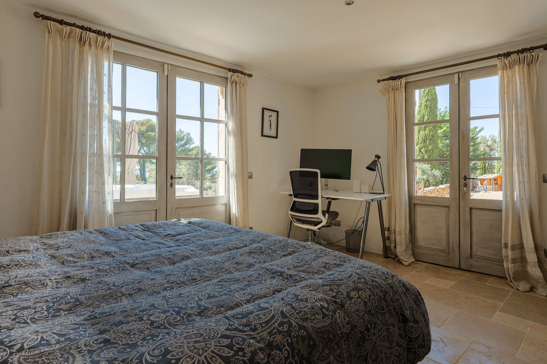 maison 9 Pièces en location sur AIX EN PROVENCE (13100)