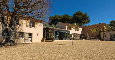 maison 9 Pièces en location sur AIX EN PROVENCE (13100)